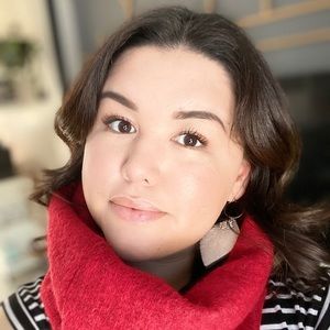 Meet your Posher, Gail